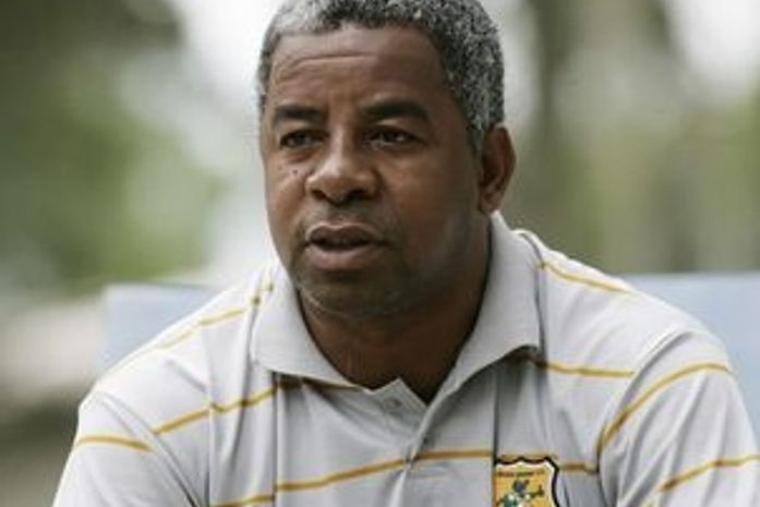 Andrade: 'Não posso ir à favela atrás de jogador'