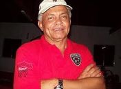 Serafim viaja com futuro sucessor para reunião da Liga do Nordeste