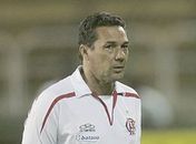 Para Tristão, Fla tem de fazer 'muita bobagem' para cair