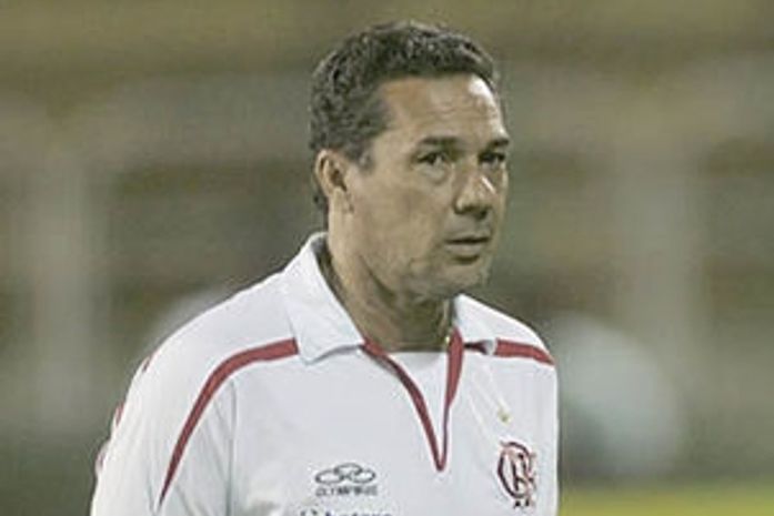 Para Tristão, Fla tem de fazer 'muita bobagem' para cair