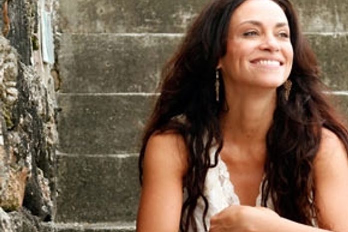 Leandro Hassum e Suzana Pires batem o carro se abraçam