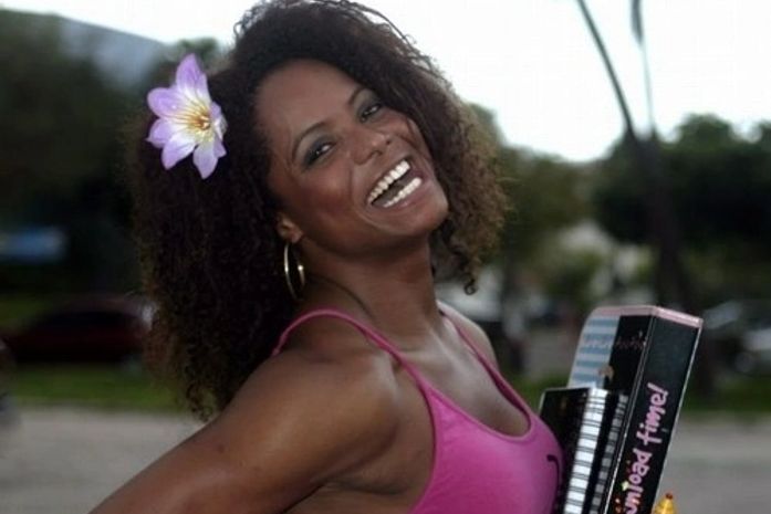 Babá das filhas de Dudu Nobre diz ter sido ameaçada por Bombom