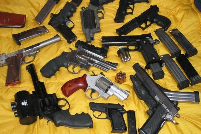 Mais de 60 armas foram apreendidas pela Polícia Militar