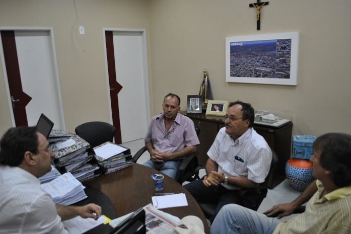 Empresários do Paraná querem montar fábrica em Arapiraca