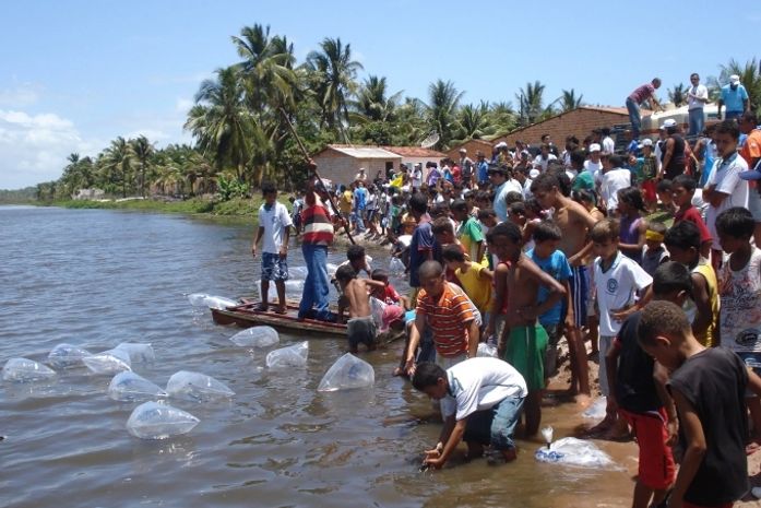 Feliz Deserto comemora repovoamento do rio Canduípe&#8207;