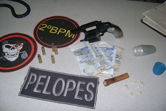 2º BPM apreende drogas e armas em União
