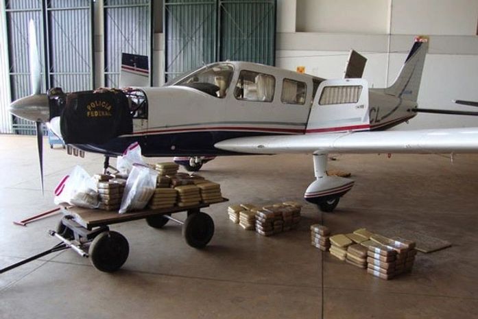 Quadrilha transportava cocaína em asas e fuselagem de aviões, diz PF