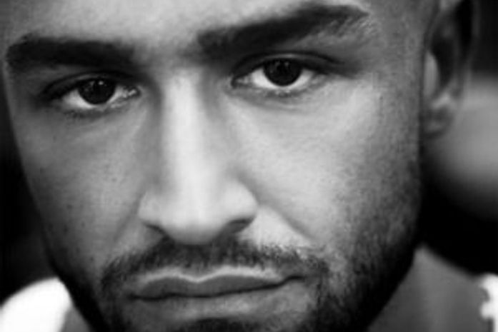 Astro do pornô gay se surpreende com assédio dos brasileiros