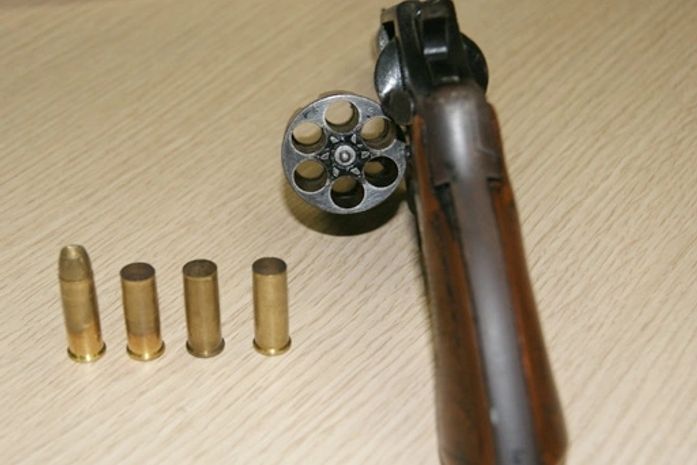 Arma apreendida com Bruno