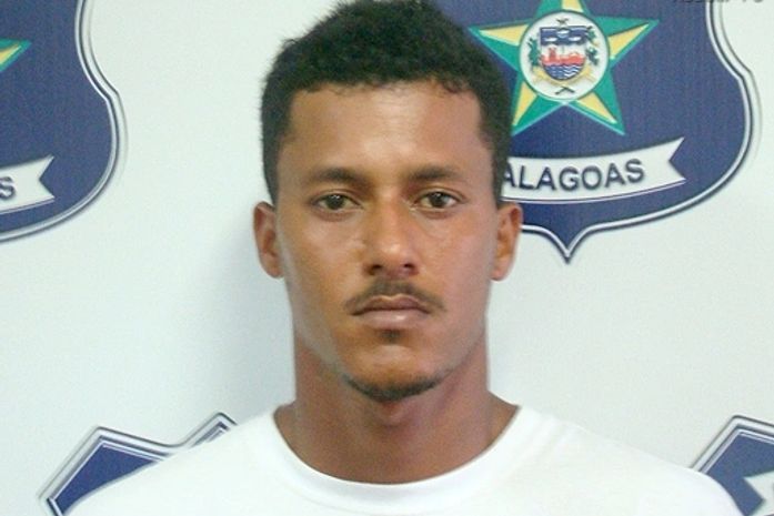 José Ferreira da Silva Júnior , o 'Juninho', 27