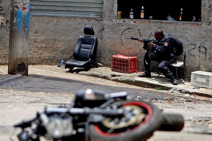 PM mata mais 2 suspeitos e total de vítimas no RJ vai a 38