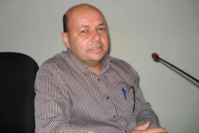 Prefeito de Maribondo escapa das denúncias de corrupção