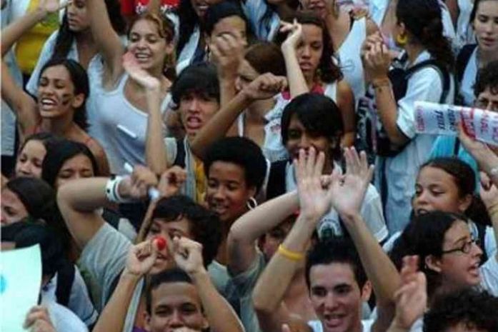 Festival Universitário da Uneal agita Arapiraca na sexta
