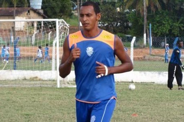 CSA renova contrato do goleiro Anderson Paraíba