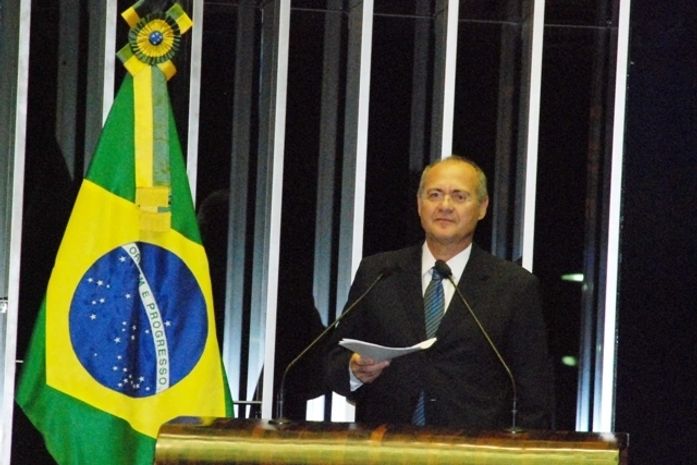 Proposta de Renan Calheiros é acatada pela Governo Federal