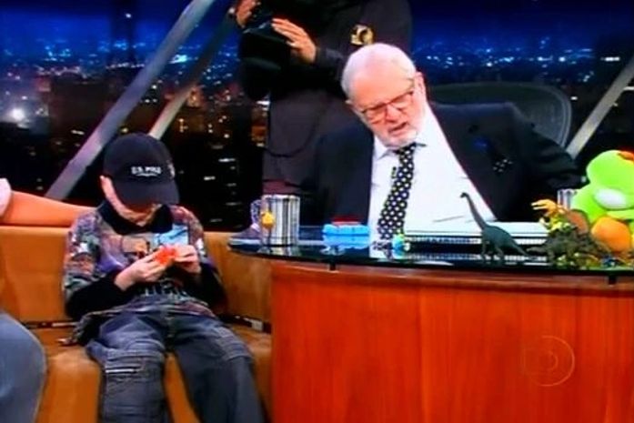 Alagoano de 9 anos emociona o Brasil no Programa do Jô