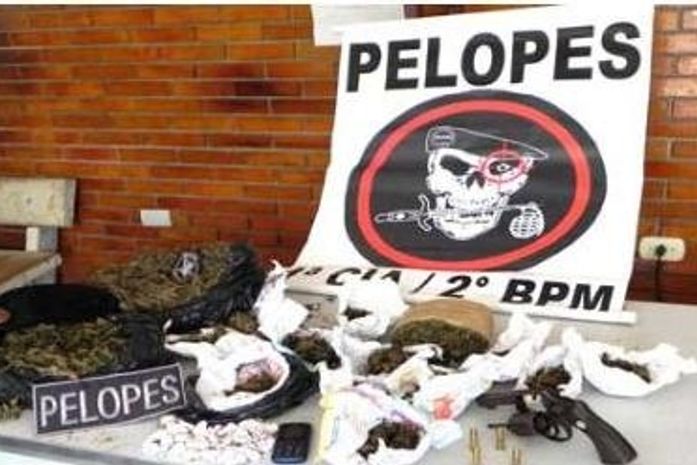 Mulher é presa por tráfico de drogas em União dos Palmares