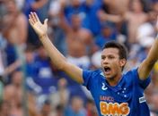Contra reserva do Palmeiras, Cruzeiro ganha no final e é vice-campeão