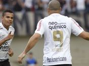 Corinthians empata contra o Goiás e finda ano do centenário sem nenhum título