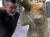 Estátua estava exposta em um museu na província de Henan.