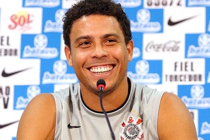 Resultado de teste de paternidade de Ronaldo sai em 10 dias, diz advogada