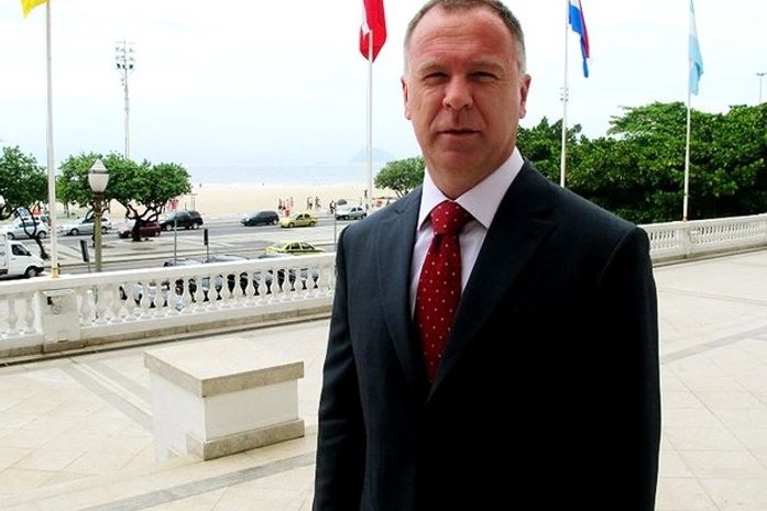 Mano dá a dica: Kaká tem encontro marcado com a Seleção em 2011