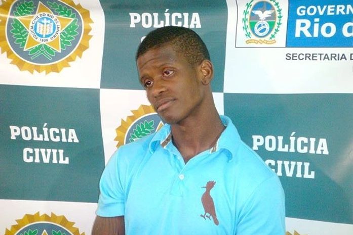 PM encontra pitbull na casa do traficante Mister M no Alemão