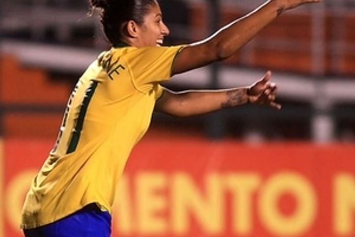 Brasil vence o México por 3 a 0 sem brilhar e Cristiane machuca o ombro