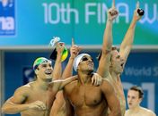 Liderado por César Cielo, 4x100m livre é bronze no mundial de Dubai