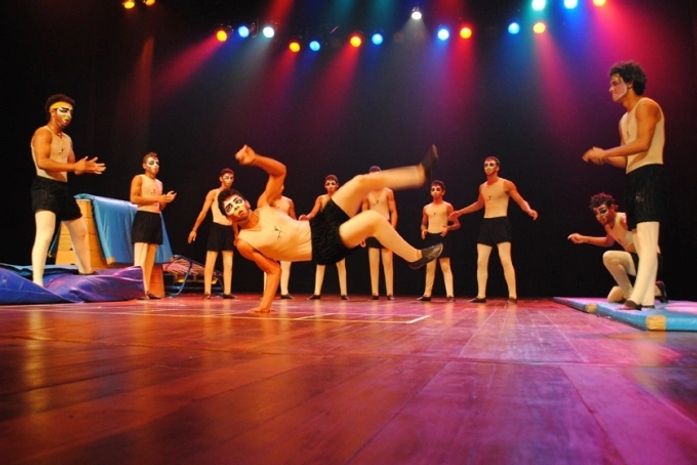 Projeto Trampolim empolga plateia na festa dos 100 anos do Deodoro