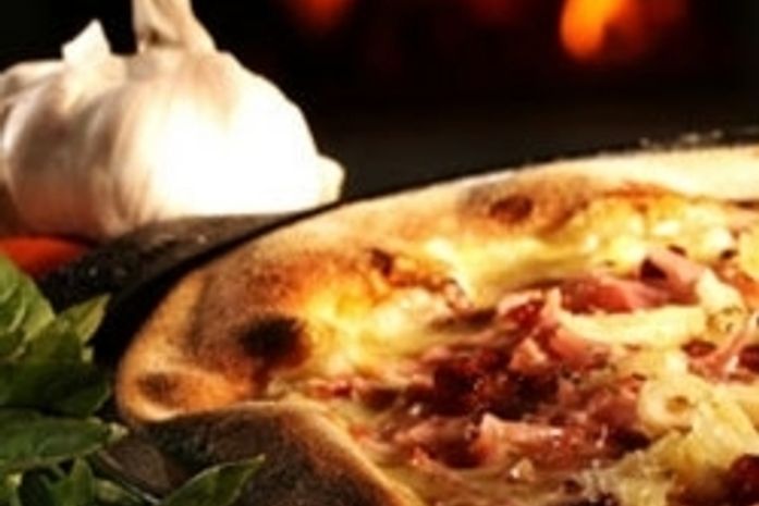 Pizzaria Santo Orégano (pra convencer a gata)