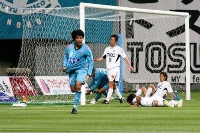 Destaque alagoano, atacante Tozim vai atuar no futebol chinês
