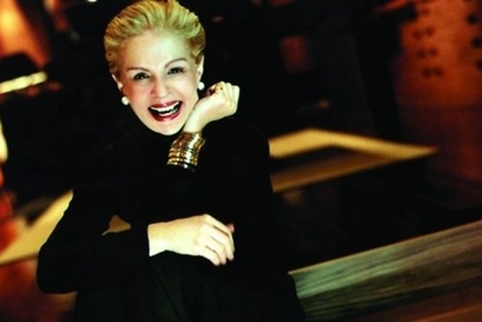 Carolina Herrera quer luxo e aristocracia para a mulher moderna