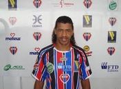 Direção do CSA confirma contratação do atacante Tico Mineiro