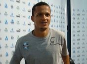 Em Alagoas Souza envia fax com contrato e assina com o Fluminense