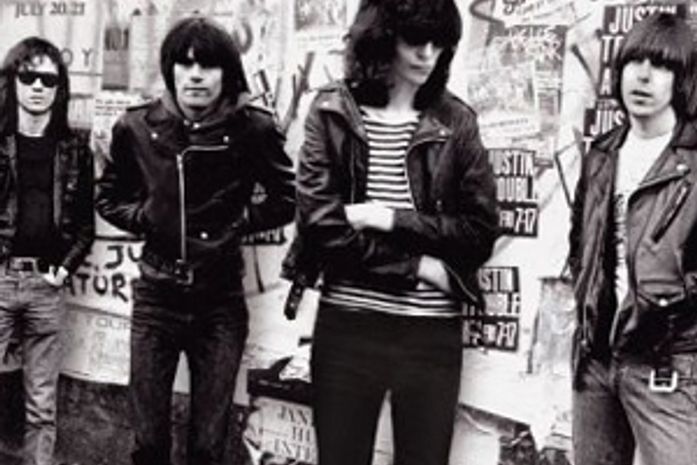 Ramones e atriz de 'Mary Poppins' ganham Grammy honorário