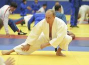 Pela TV, Putin exibe seu treino de judô a toda a Rússia