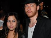 Pitty e Daniel Weksler da banda NX Zero se casaram nesta quarta (22)