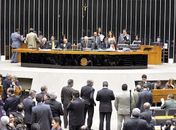 Câmara se reúne para que suplentes de coligação tenham direito a mandato