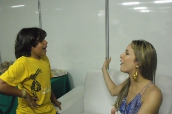 Alvinho San entrevista com exclusividade Claudia Leite