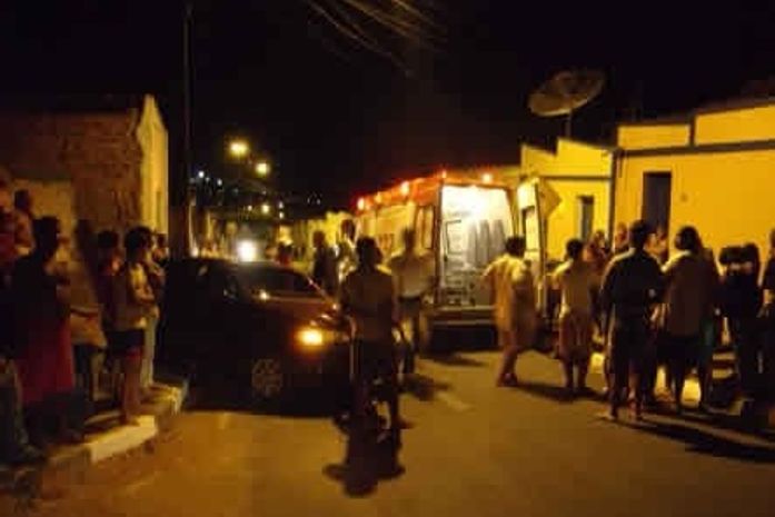 Motorista perde o controle de veículo e quase causa tragédia