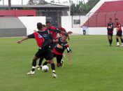 Corinthians Alagoano realiza coletivo e treinadores fazem avaliação