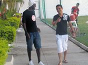 Meio-campista Somália (Botafogo-RJ) visita o Corinthians-AL