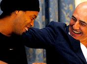 Milan libera, mas não rescinde com Gaúcho. Futuro segue um mistério