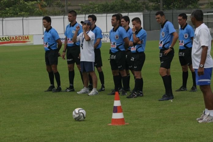Entrevista: Arbitragem alagoana se prepara para a temporada 2011 do futebol alagoano