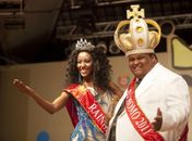 A Rainha Luana Campos e o Rei Henrique de Moura Júnior, da corte do Carnaval 2011. 