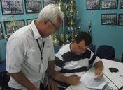 CSA: Três jogadores são dispensados e ídolo do time azulino encerra carreira