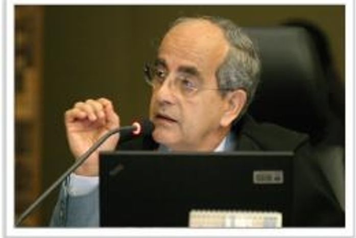 Desembargador Eduardo José de Andrade, relator do processo