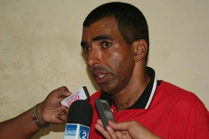 Lino deixa o comando técnico do CSA. Em seu lugar assume Mário Tilico