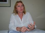 Secretária Kátia Born